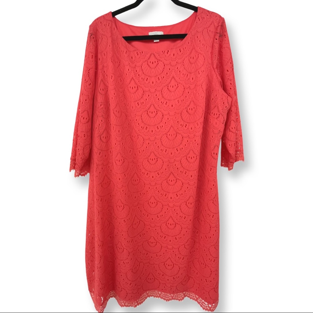 Three-quarter Sleeve Coral Lace Dress